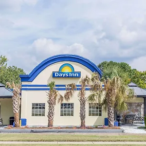 Hotel Days By Wyndham Virginia Town Center